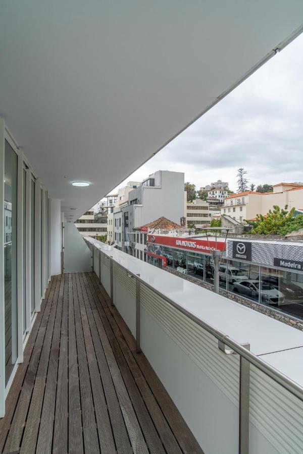 Movenpick Apartment Funchal  Bagian luar foto