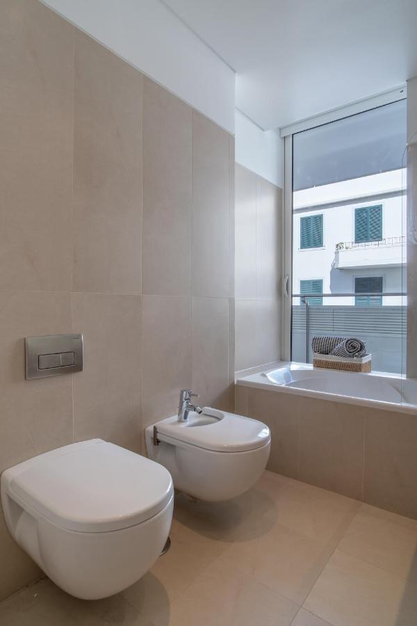 Movenpick Apartment Funchal  Bagian luar foto